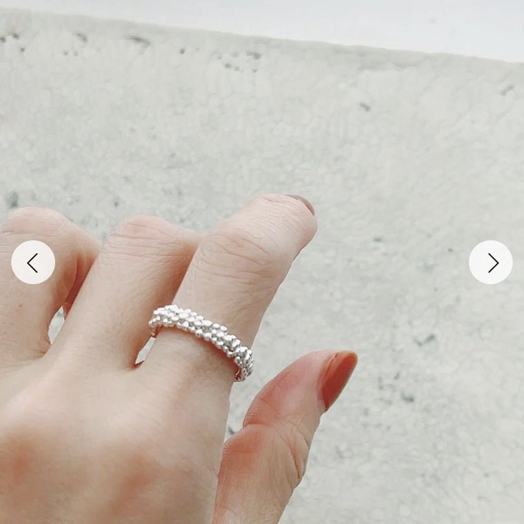 Sculptural Caviar Beaded Band Ring - floysun