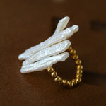 Sculptural Irregular Long Baroque Toothpick Pearls Stretch Beaded Ring - floysun