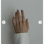 Sculptural Pyramid Stud Band Ring - floysun
