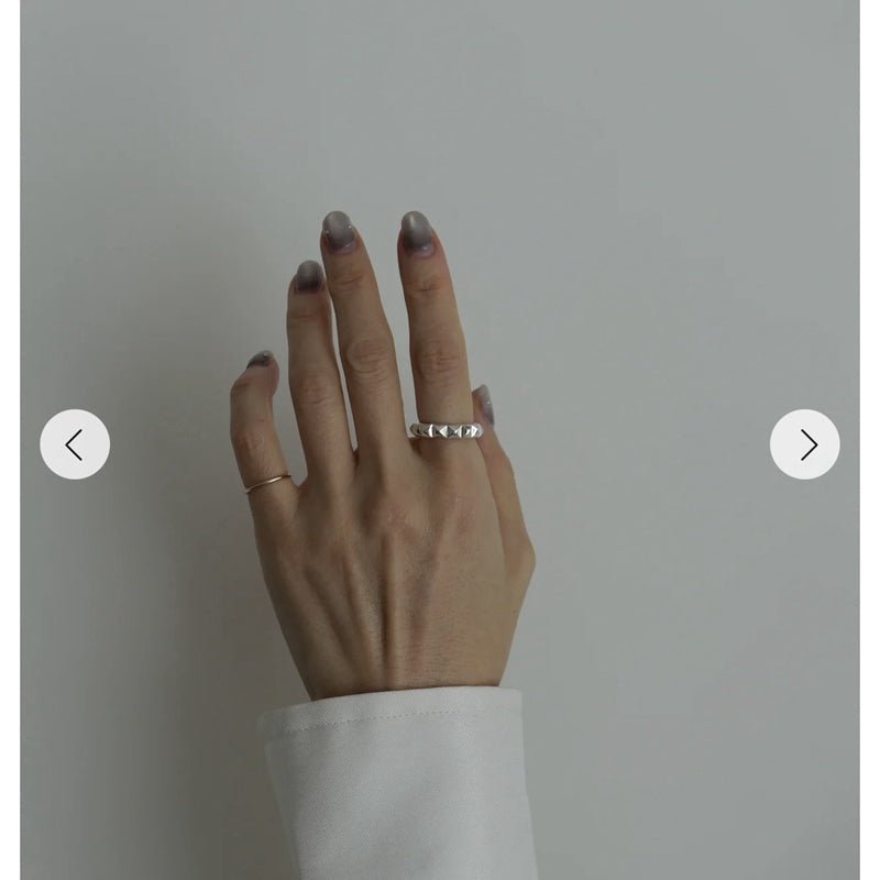 Sculptural Pyramid Stud Band Ring - floysun