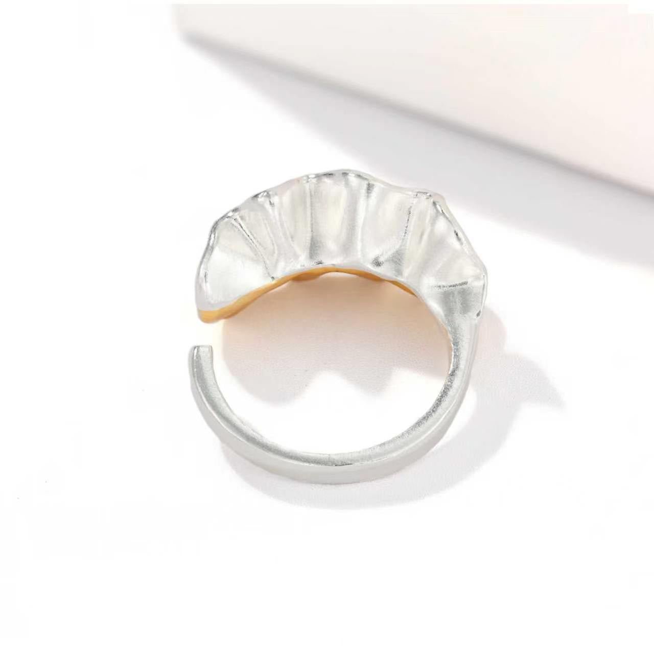 Sculptural Ruffle Adjustable Open Ring - floysun