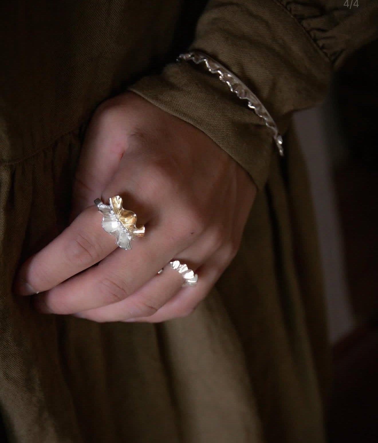 Sculptural Ruffle Adjustable Open Ring - floysun