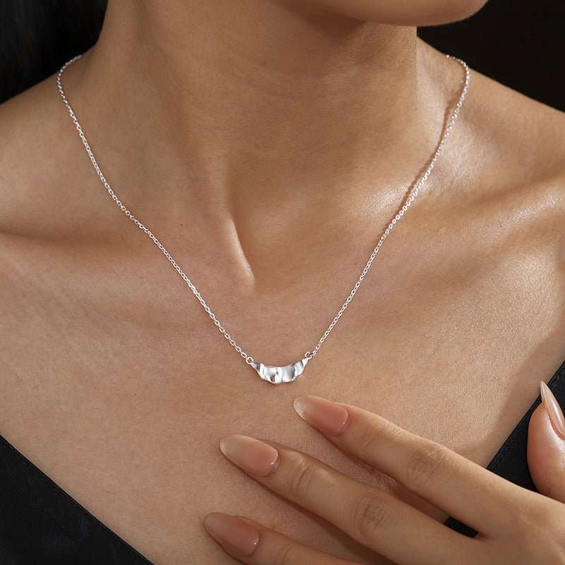 Sculptural Ruffle Pendant Necklace - floysun