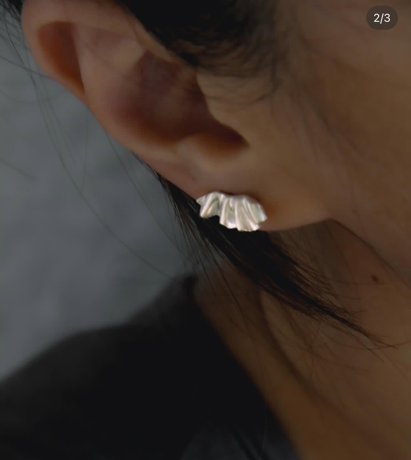 Sculptural Ruffle Stud Earrings - floysun