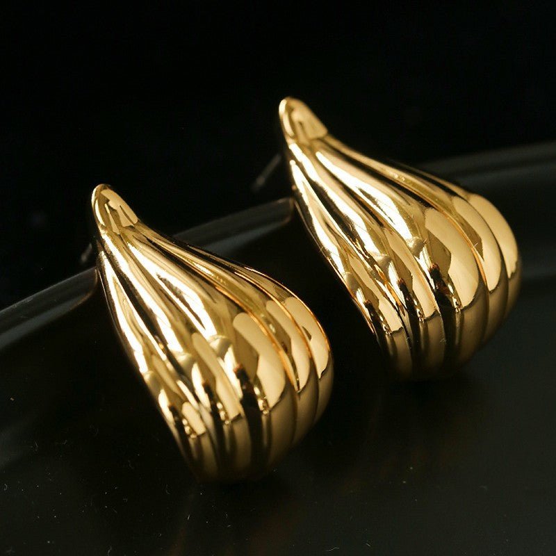 Sculptural Vertical Striped Teardrop Stud Earrings - floysun