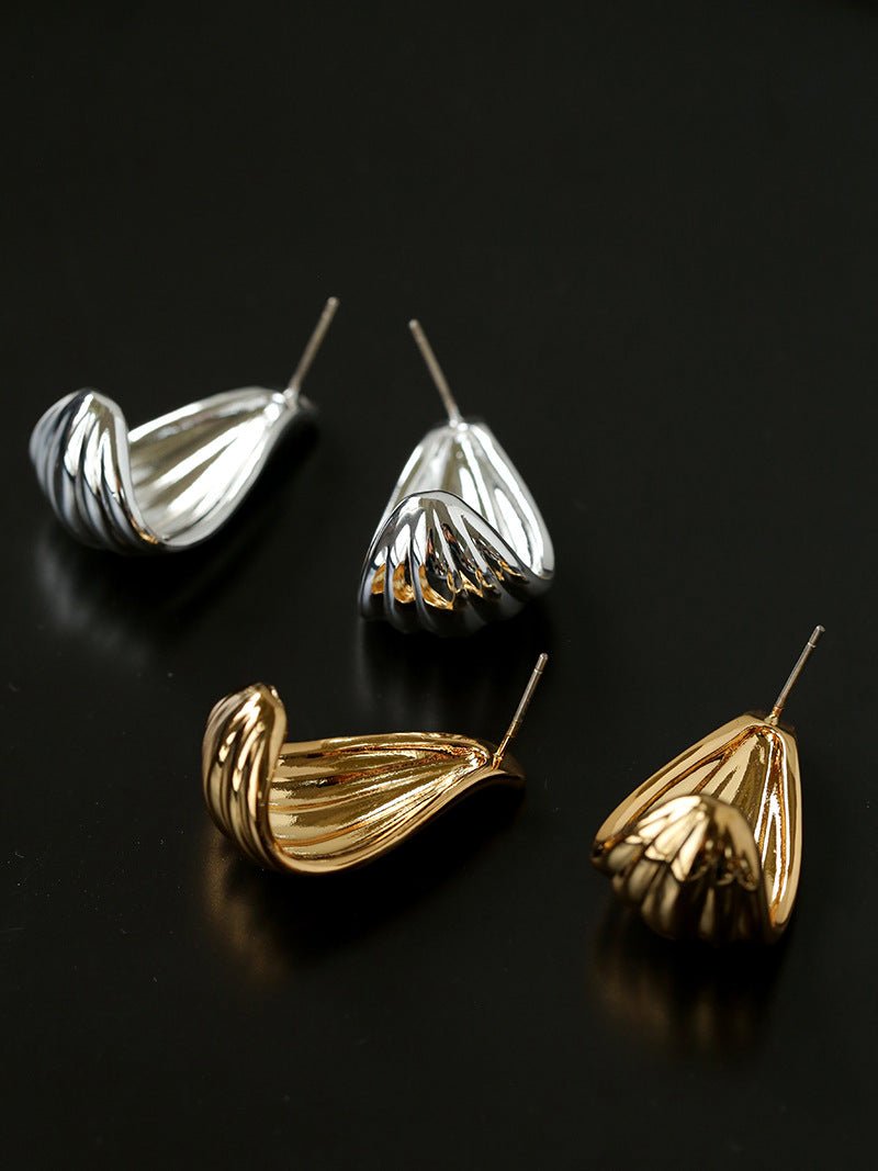 Sculptural Vertical Striped Teardrop Stud Earrings - floysun
