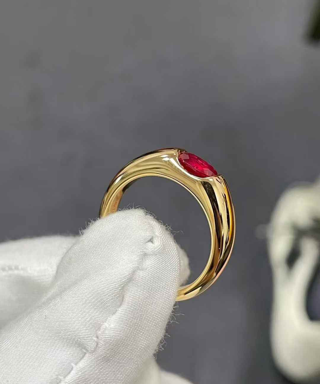 Seamless Wrap Half-Bezel Oval Lab Ruby Ring - floysun