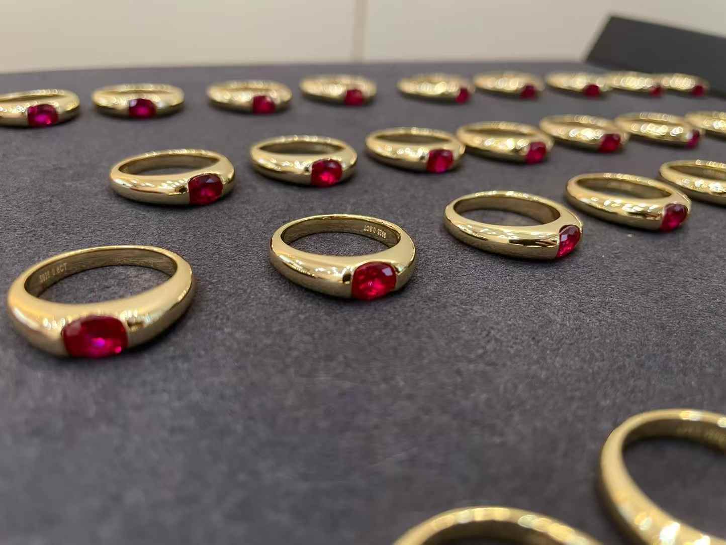 Seamless Wrap Half-Bezel Oval Lab Ruby Ring - floysun