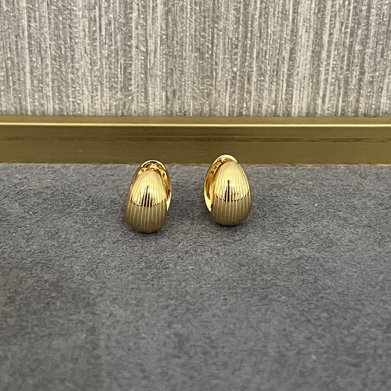 Shell Pattern Metallic Hoop Earrings - floysun