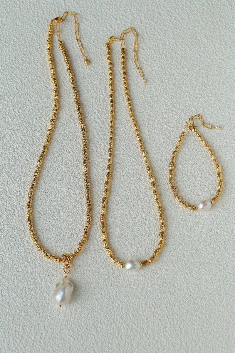 Single Freshwater Pearl Lava Texture Gold Stack Bracelet - floysun