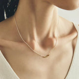 Smile Curve Necklace | Minimal Sterling Silver Necklace - floysun