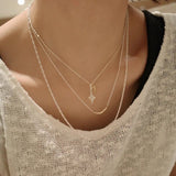 Smile Curve Necklace | Minimal Sterling Silver Necklace - floysun