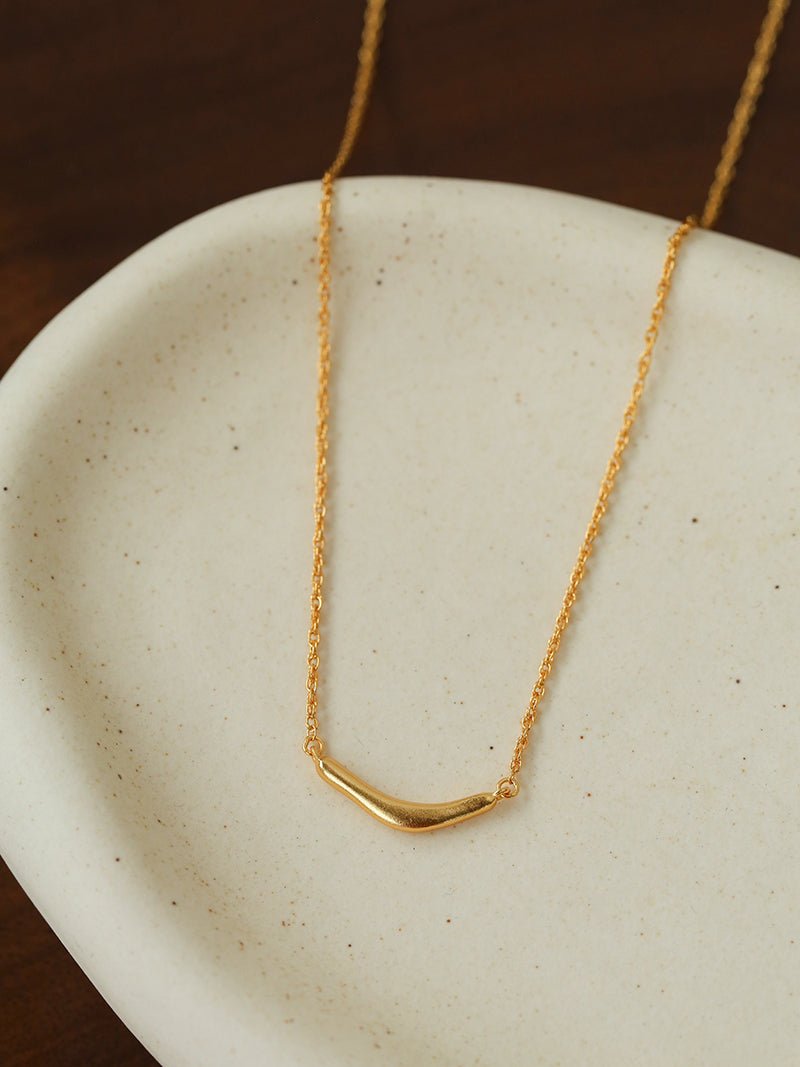 Smile Curve Necklace | Minimal Sterling Silver Necklace - floysun