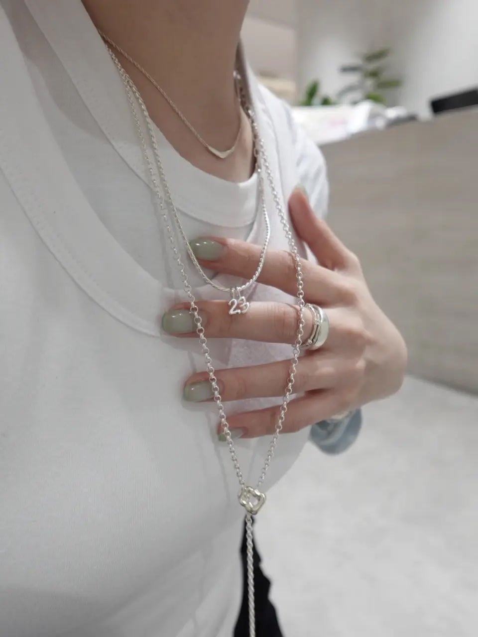 Smile Curve Necklace | Minimal Sterling Silver Necklace - floysun