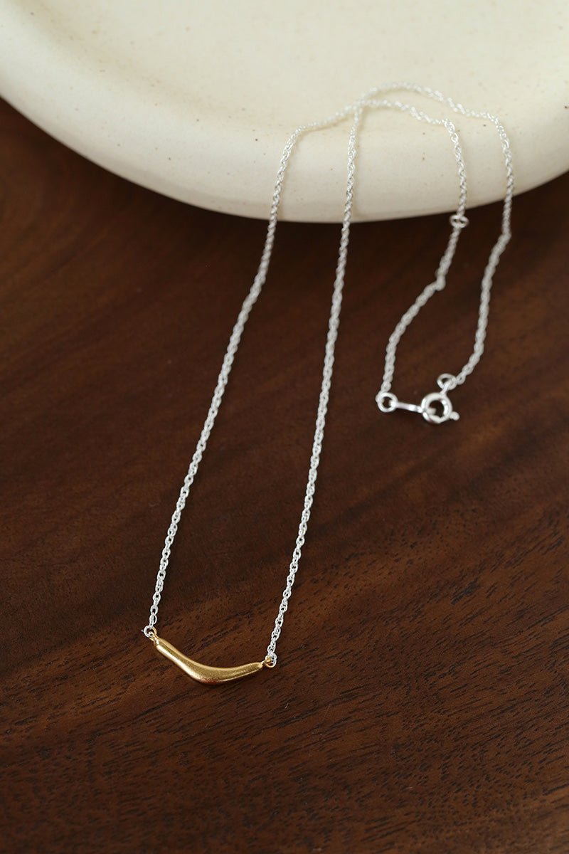 Smile Curve Necklace | Minimal Sterling Silver Necklace - floysun