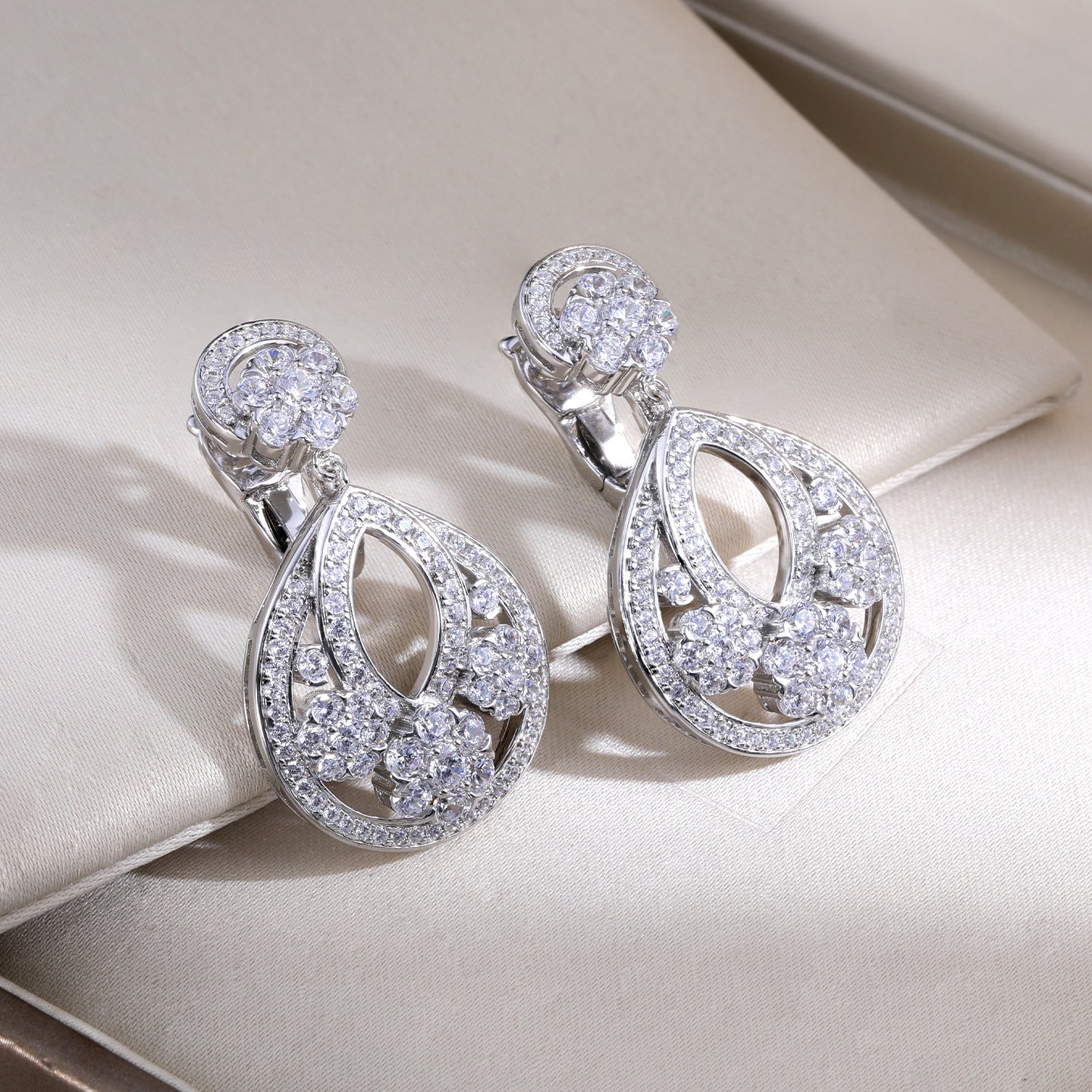 Snowflake Drop Earrings - floysun