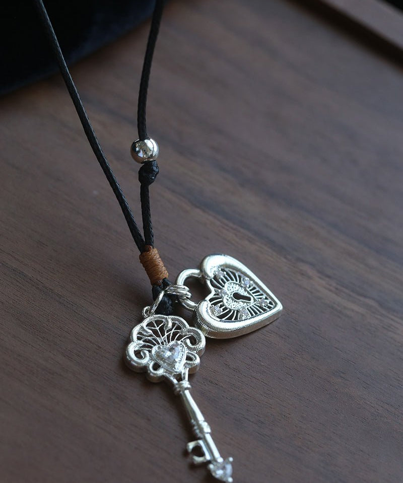 Spring Lace Key & Heart Lock Necklace With Zirconia Accents - floysun