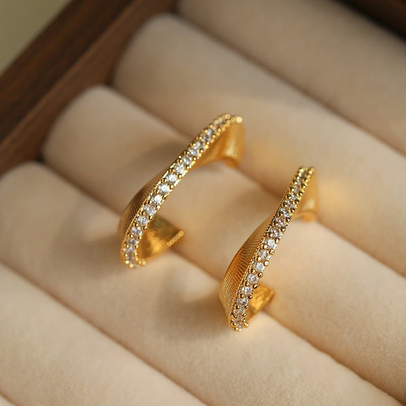 Stellar C - Shape Pavé Zirconia Earrings - floysun