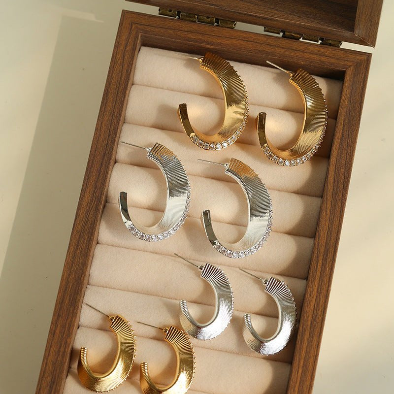 Stellar C - Shape Pavé Zirconia Earrings - floysun