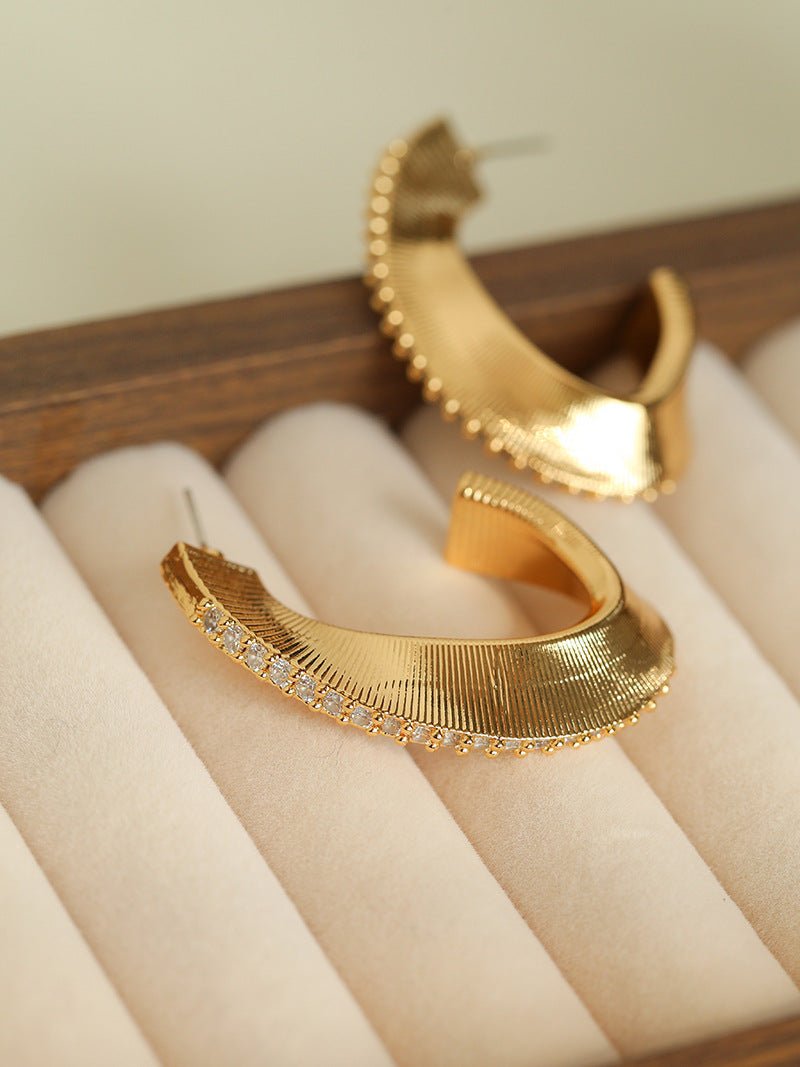 Stellar C - Shape Pavé Zirconia Earrings - floysun