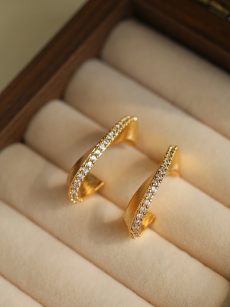 Stellar C - Shape Pavé Zirconia Earrings - floysun