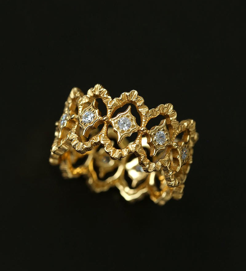 Sterling Silver Hollow Carved Lace Zircon Shiny Ring - Gold - floysun