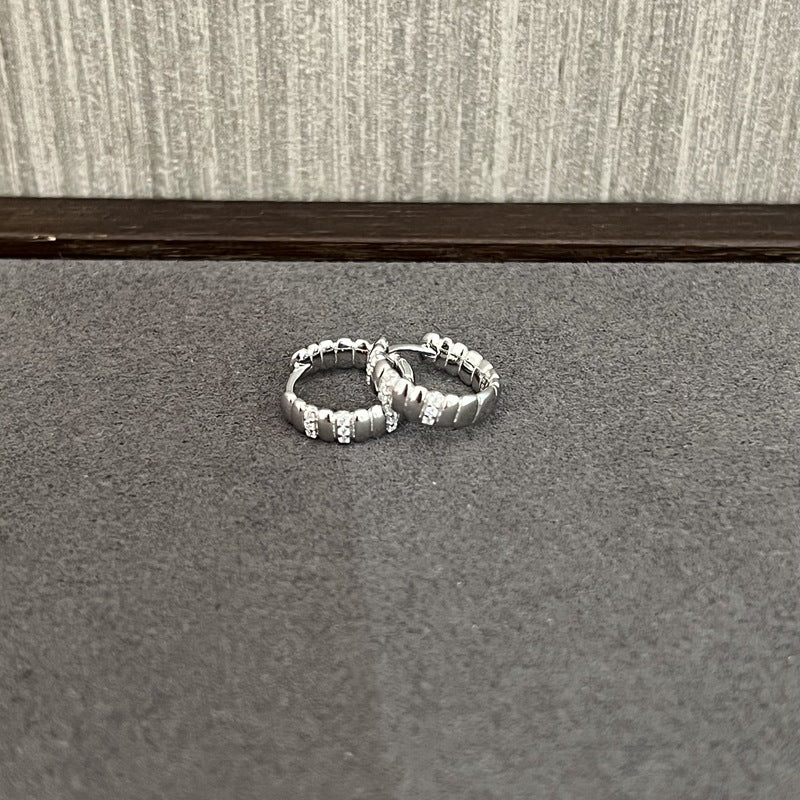 Sterling Silver Snake Chain Mini Hoops with Zircon - floysun