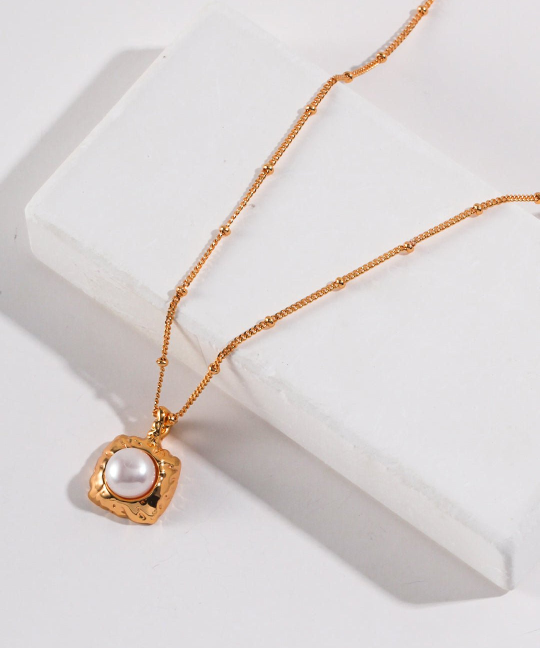 Sugar Cube Pearl Pendant Necklace - floysun