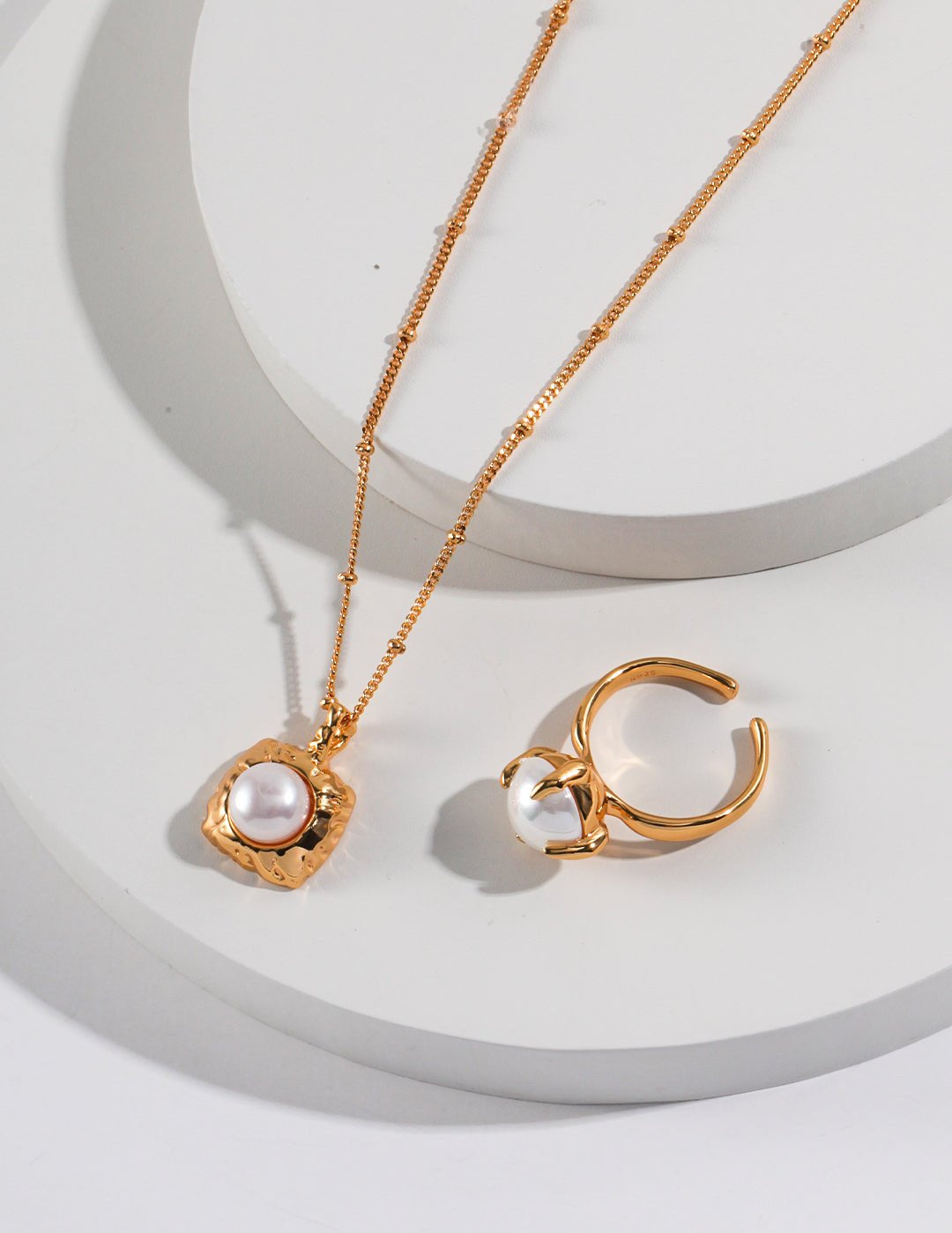 Sugar Cube Pearl Pendant Necklace - floysun