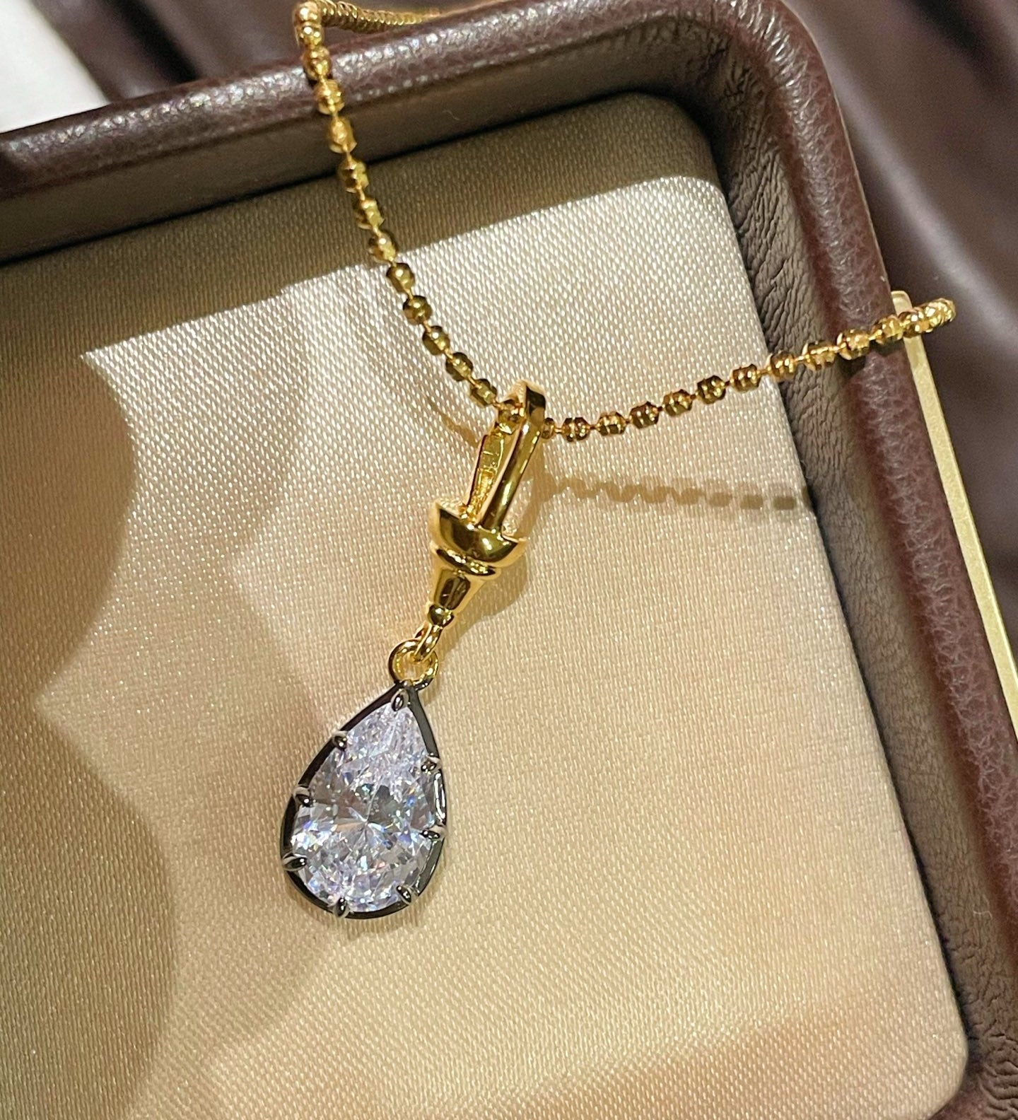 T - Bar Lab - Grown Diamond Necklace in Black & Gold - Teardrop Pendant - floysun