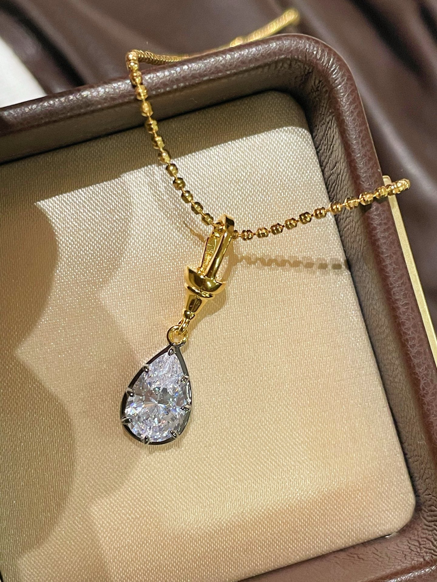 T - Bar Lab - Grown Diamond Necklace in Black & Gold - Teardrop Pendant - floysun