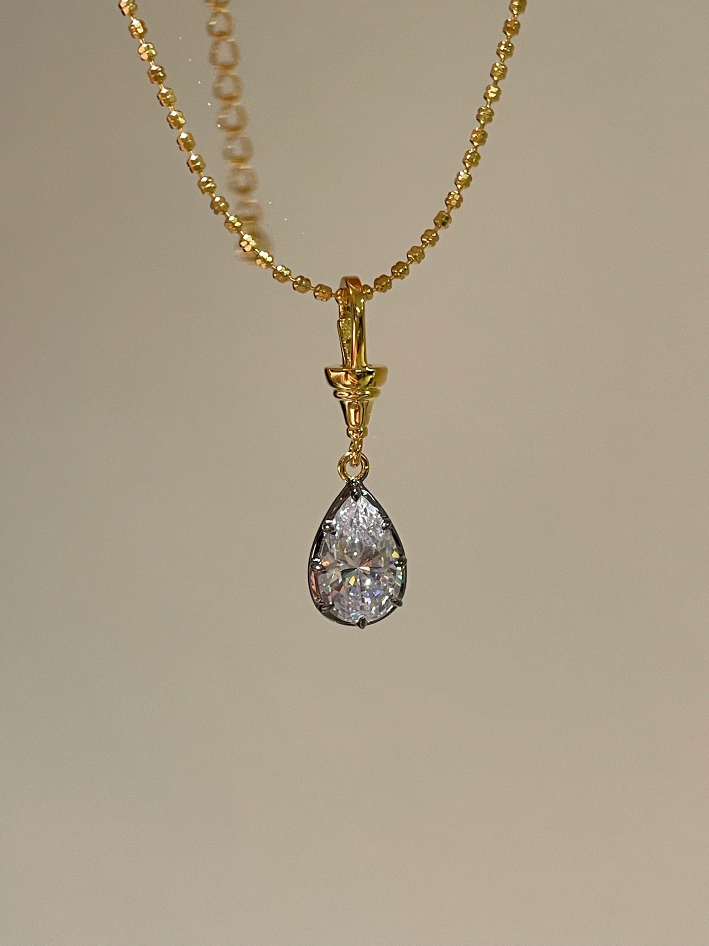 T - Bar Lab - Grown Diamond Necklace in Black & Gold - Teardrop Pendant - floysun