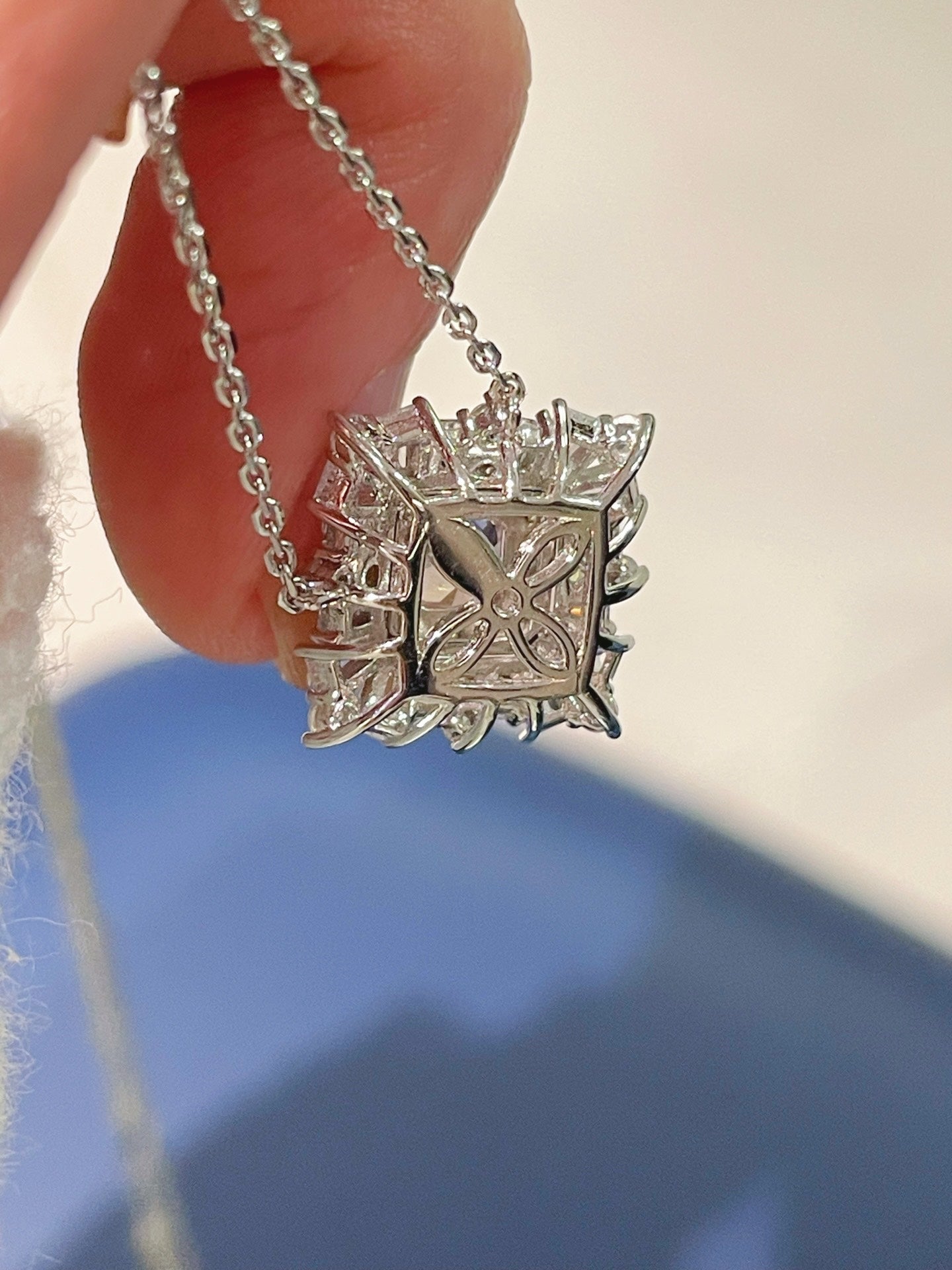 T - Shape Irregular Ice Crystal & Pink Diamond Pendant Necklace - floysun