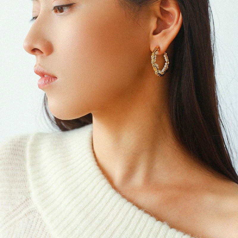 Textured Molten Metal C - Shaped Hoop Earrings with Freshwater Pearl Gemstones - floysun
