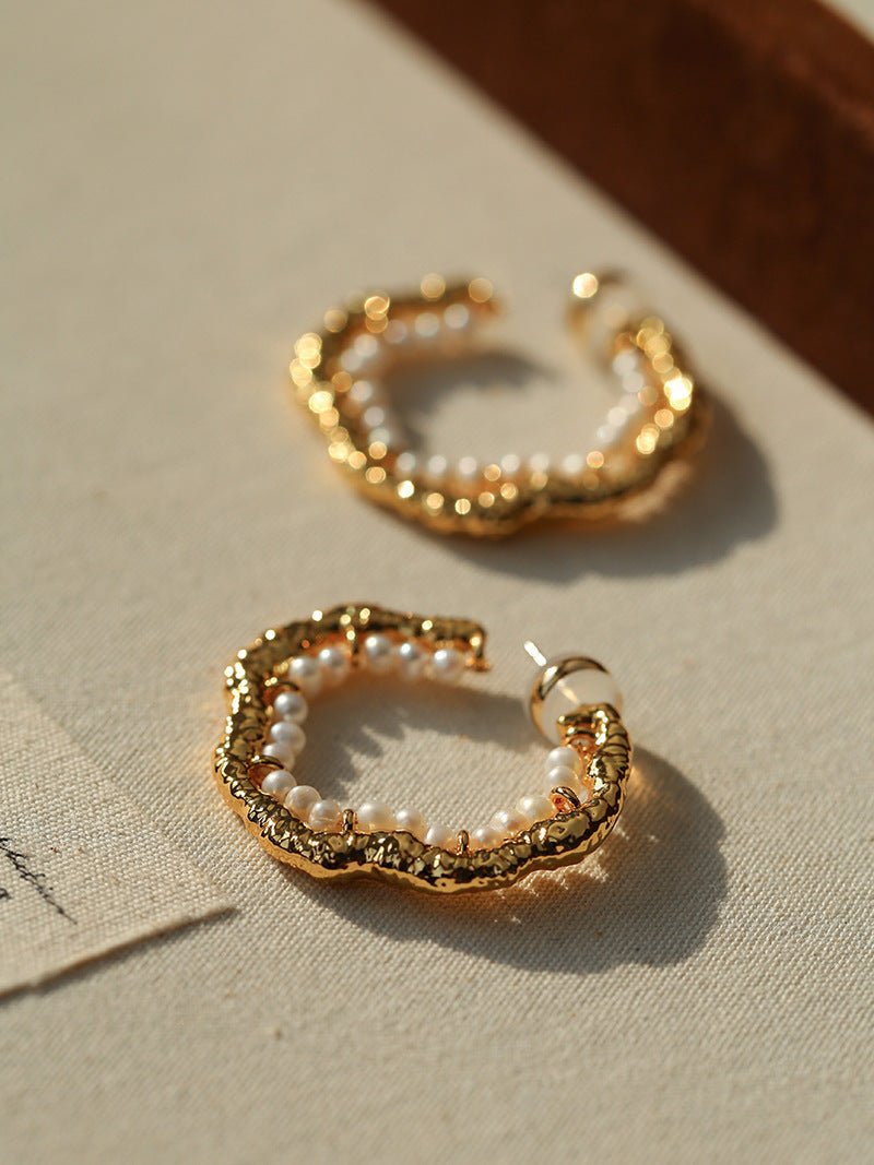 Textured Molten Metal C - Shaped Hoop Earrings with Freshwater Pearl Gemstones - floysun