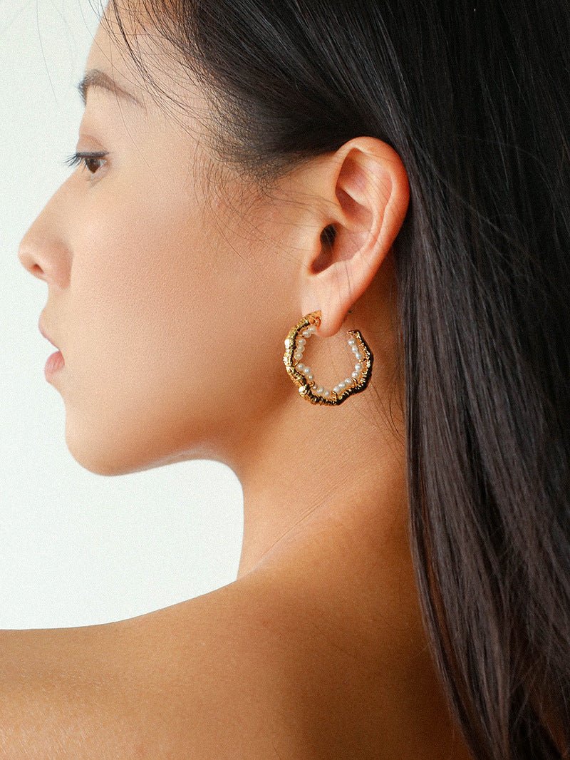 Textured Molten Metal C - Shaped Hoop Earrings with Freshwater Pearl Gemstones - floysun