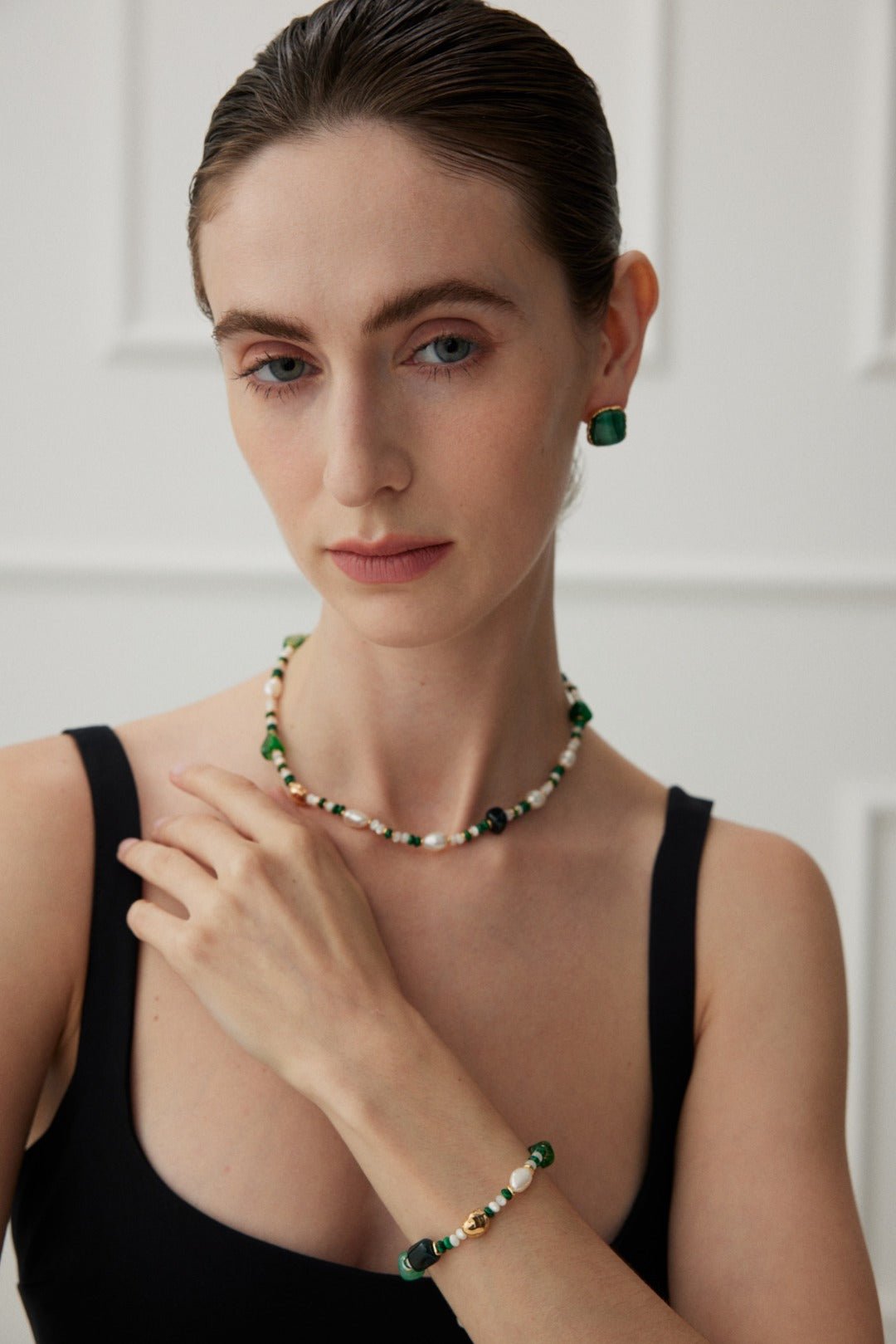 The Multielement Necklace Featuring Malachite Pearls and Green Onyx - floysun