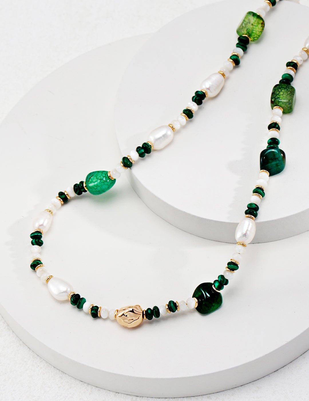 The Multielement Necklace Featuring Malachite Pearls and Green Onyx - floysun