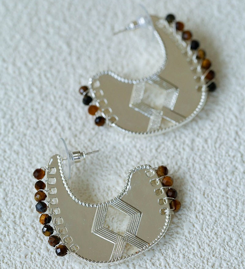 Tribal Echo Carved Totem Cutout Earrings - Silver - floysun