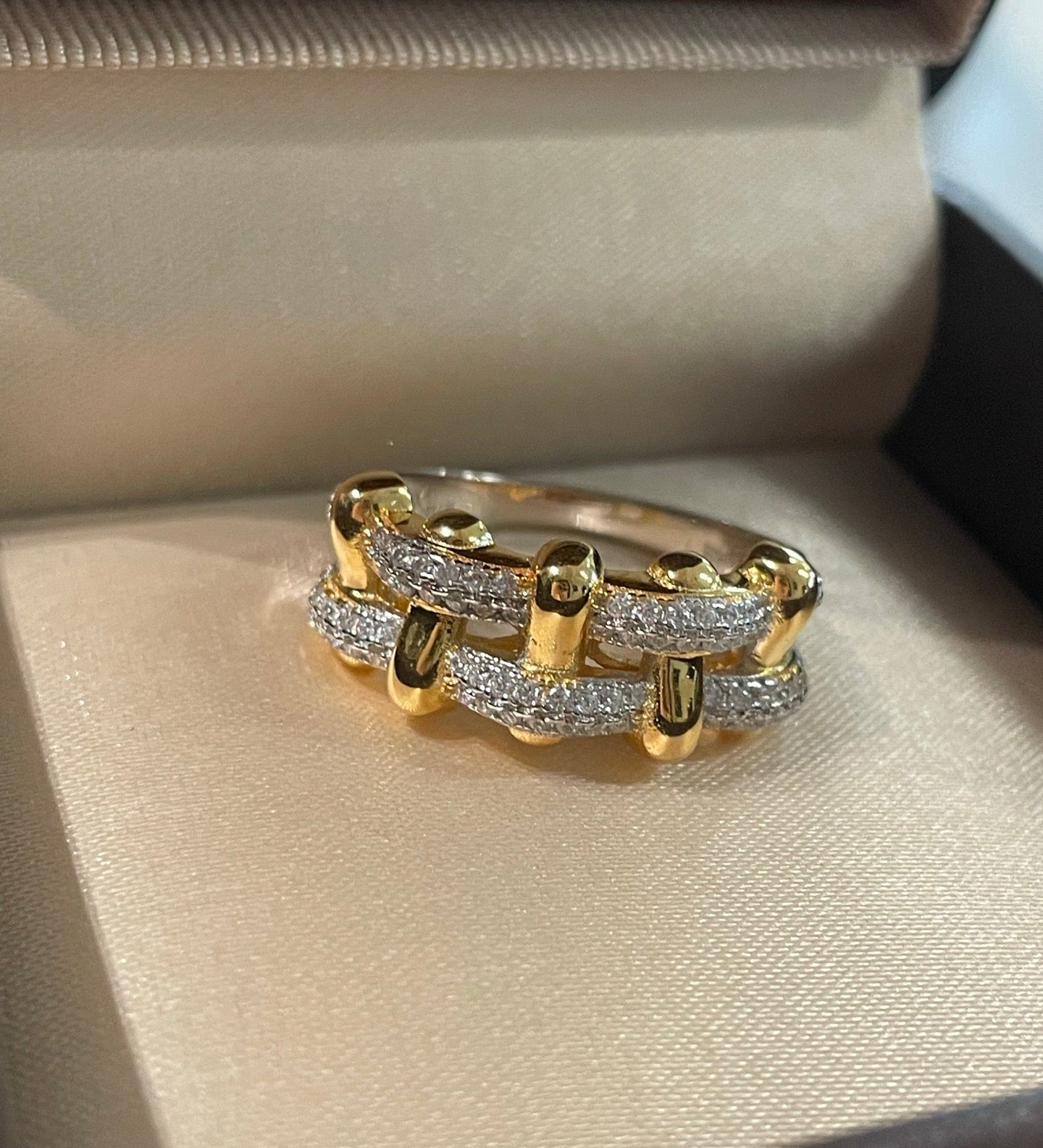 Two - Tone Checkered Pavé Slim Ring - floysun