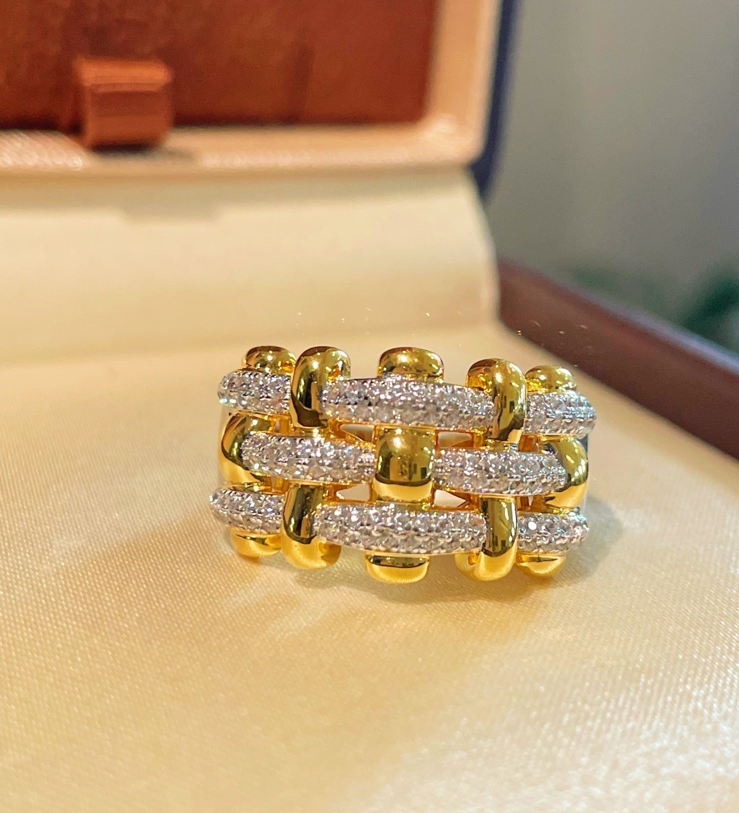 Two - Tone Checkered Pavé Wide Ring - floysun