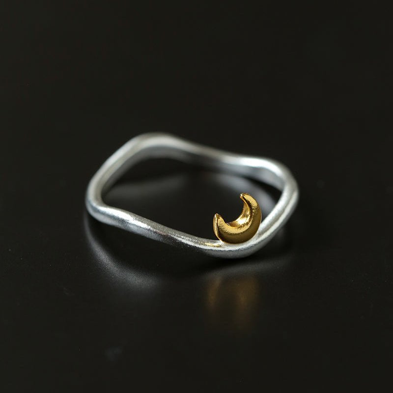 Two-Tone Crescent Moon Square Band Ring - floysun