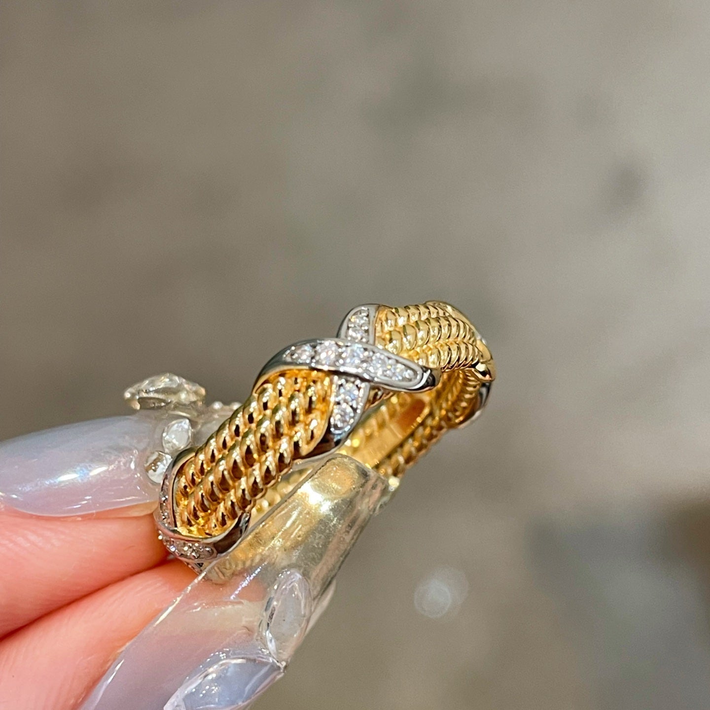 Two-Tone Triple-Row Crossover Textured Ring - floysun
