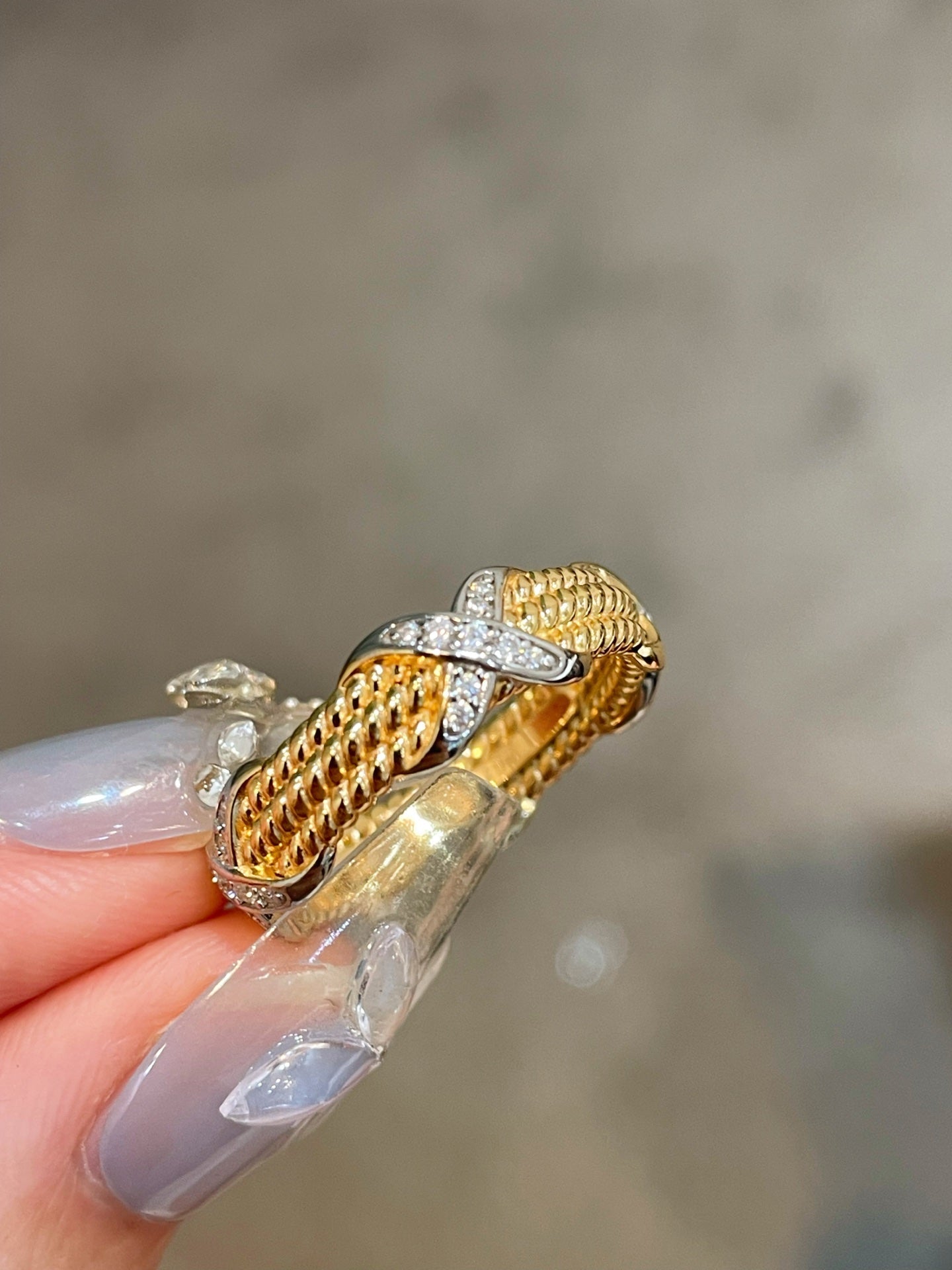 Two-Tone Triple-Row Crossover Textured Ring - floysun
