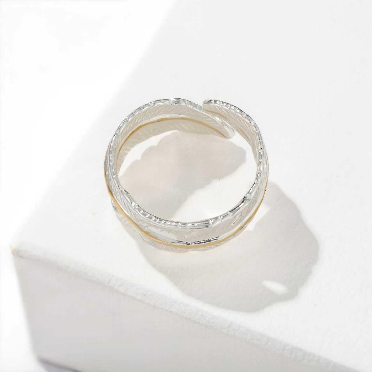 Two‑Tone Feather Open Band 925 Silver Ring - floysun