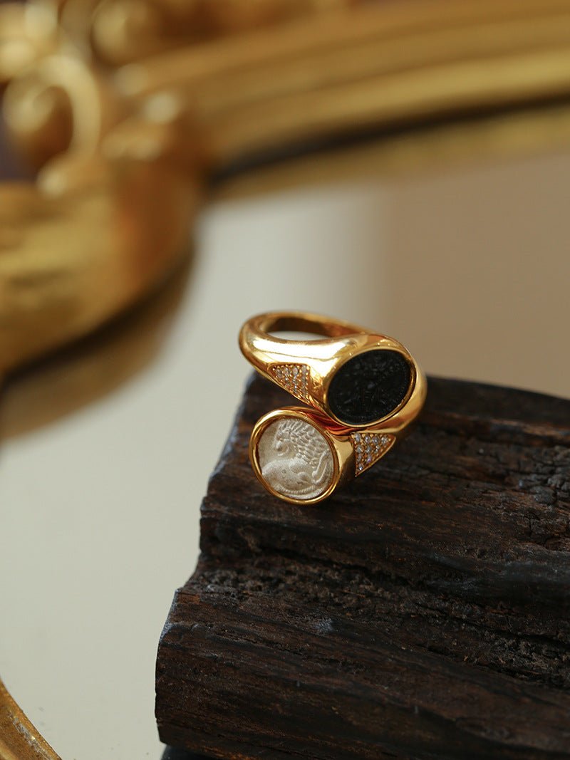 Vintage Antique Coin Ring Style A The Lion and Bee Ring - floysun