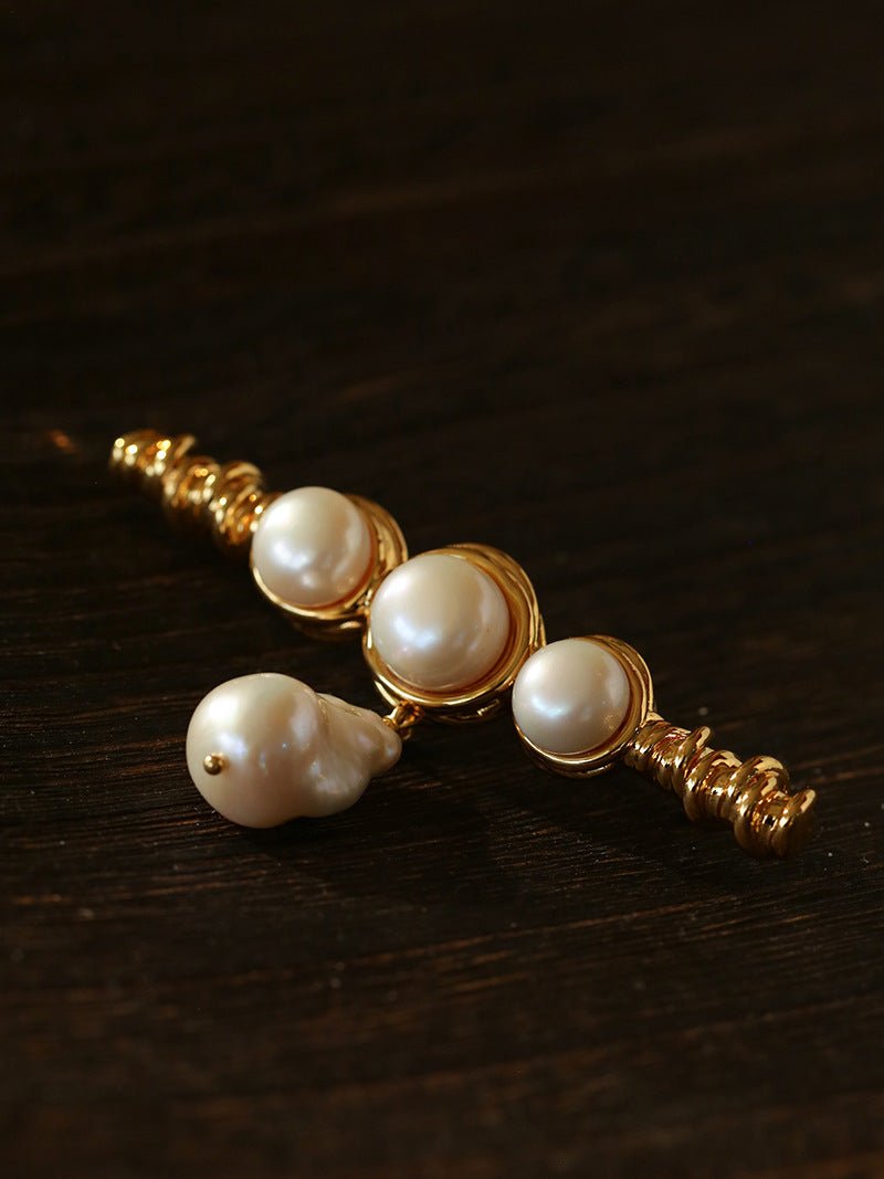 Vintage Baroque Pearl Curve Brooch - floysun