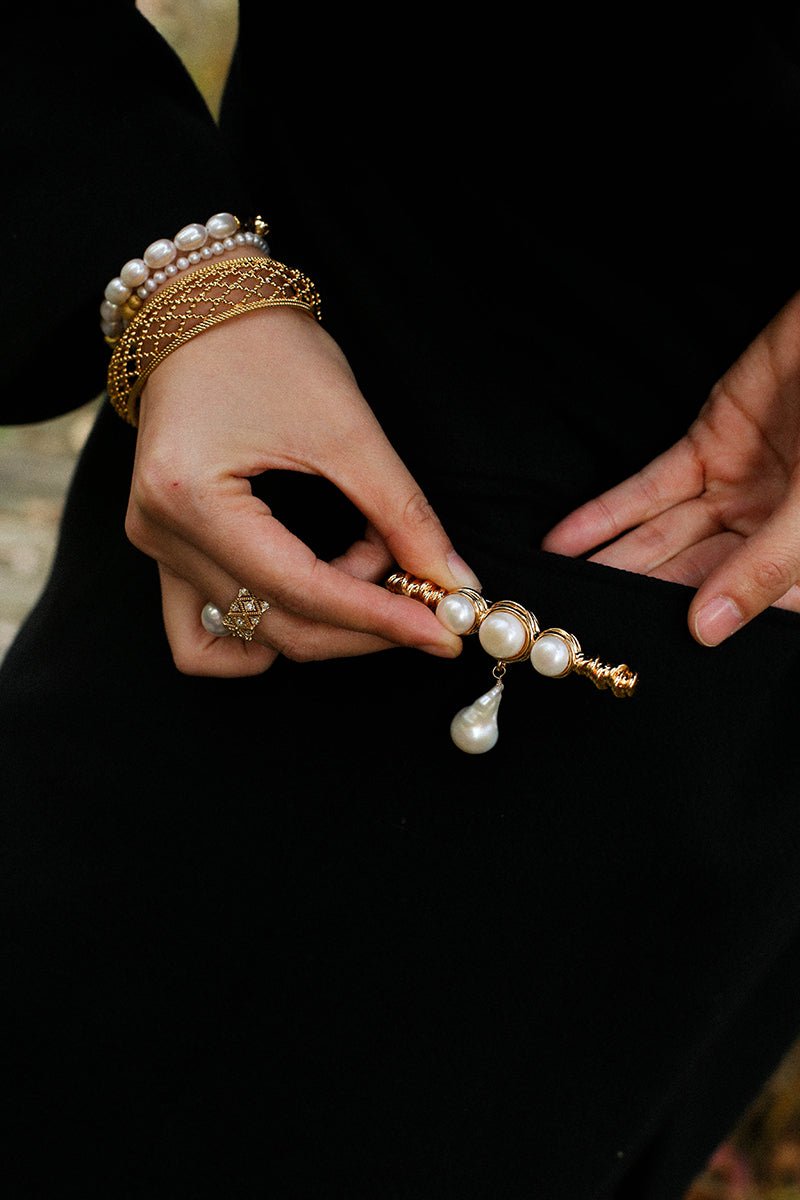 Vintage Baroque Pearl Curve Brooch - floysun