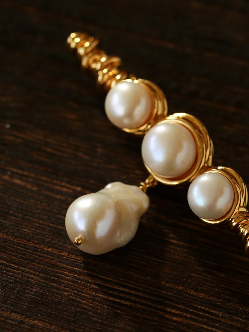 Vintage Baroque Pearl Curve Brooch - floysun