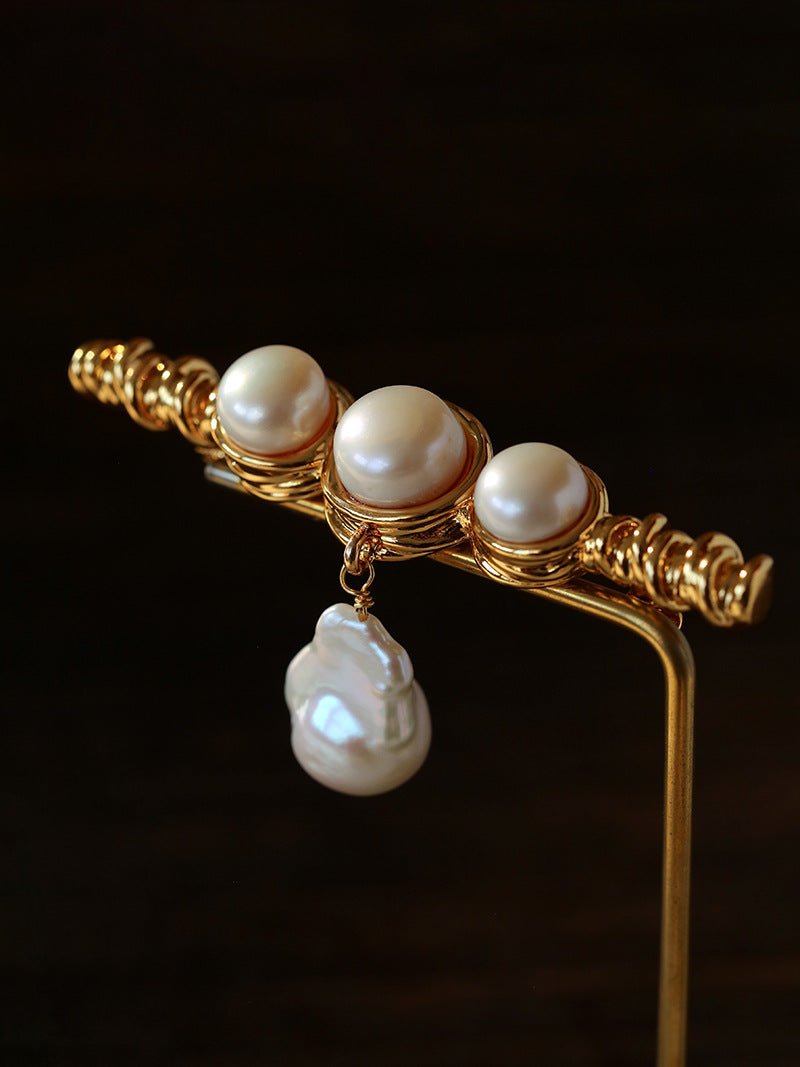 Vintage Baroque Pearl Curve Brooch - floysun